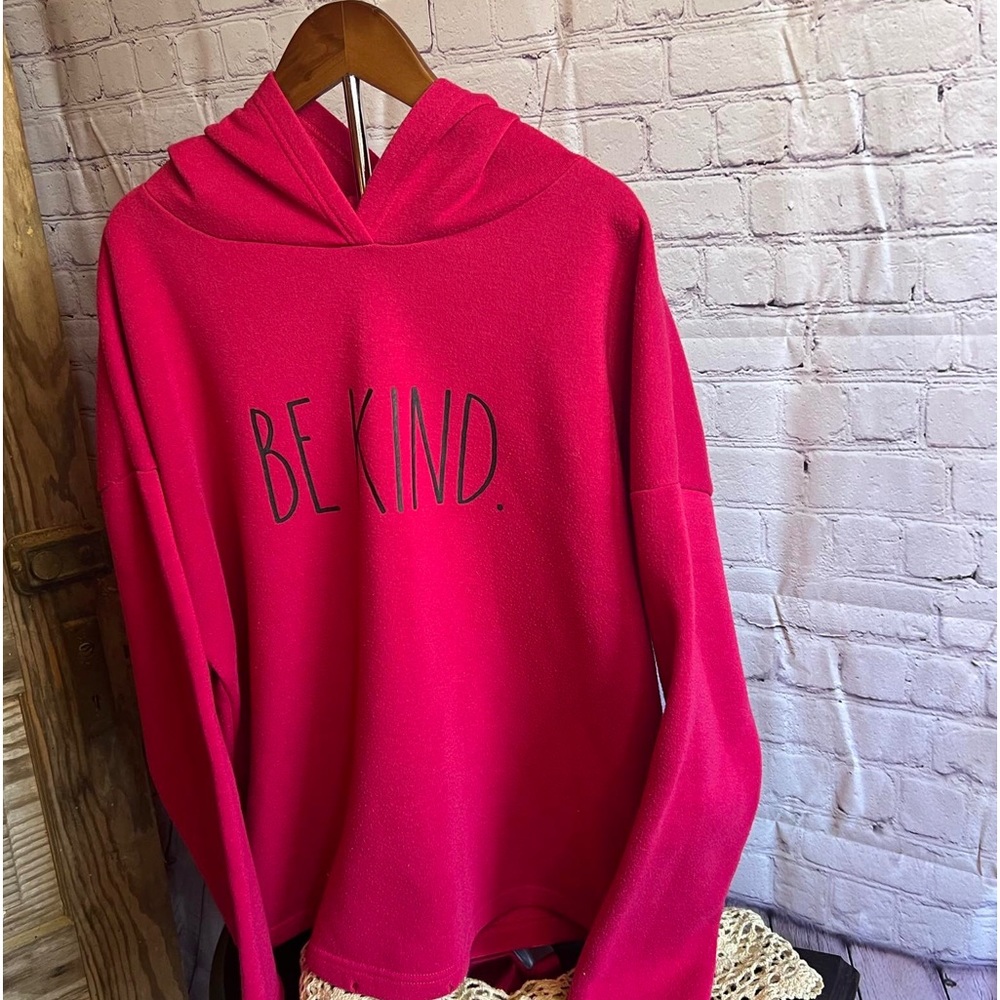 Rae Dunn Women’s Be Kind Fuchsia Hoodie/XL
